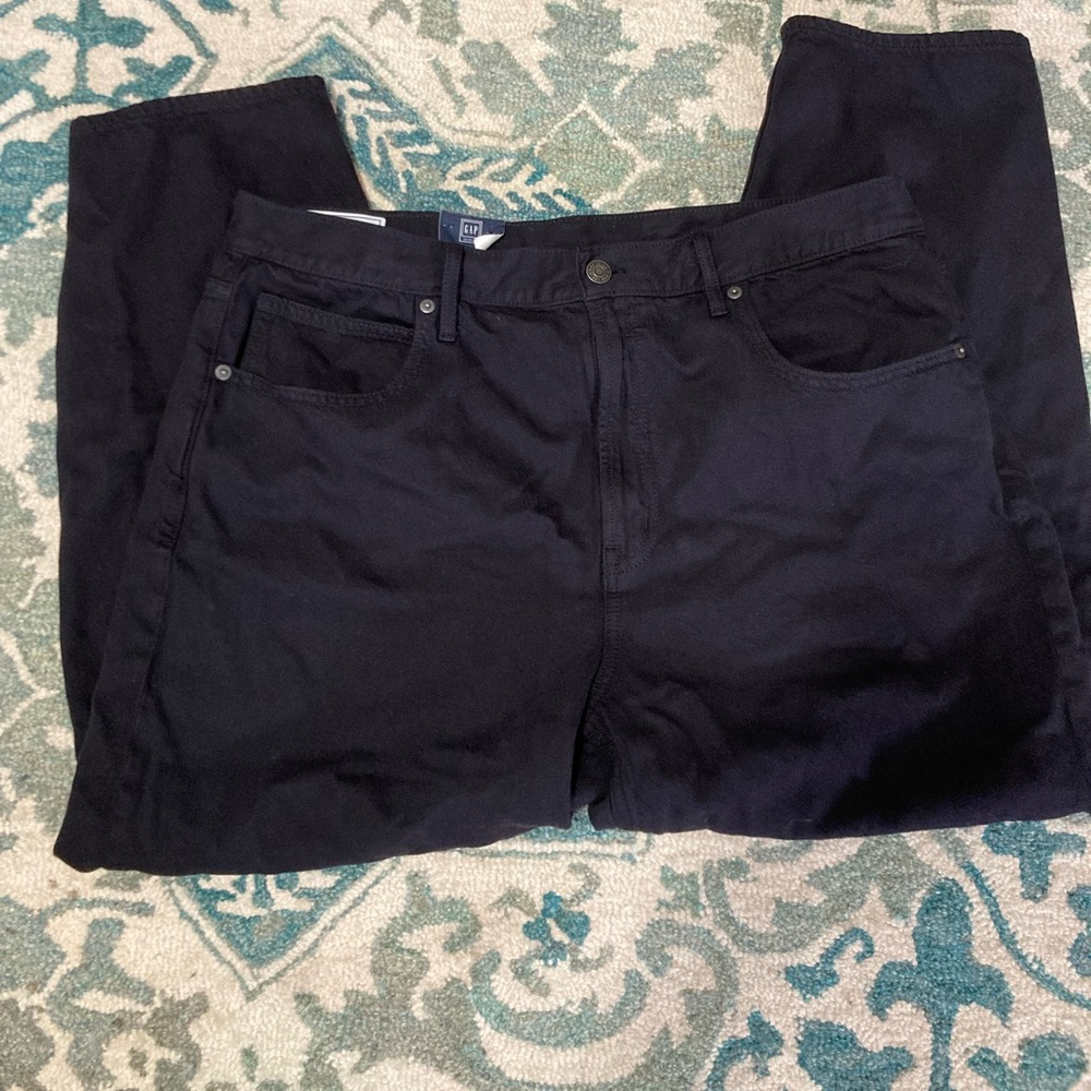 NWOT GAP barrel high rise jeans in black